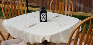 Round Natural Table Cloth with 4 Napkins